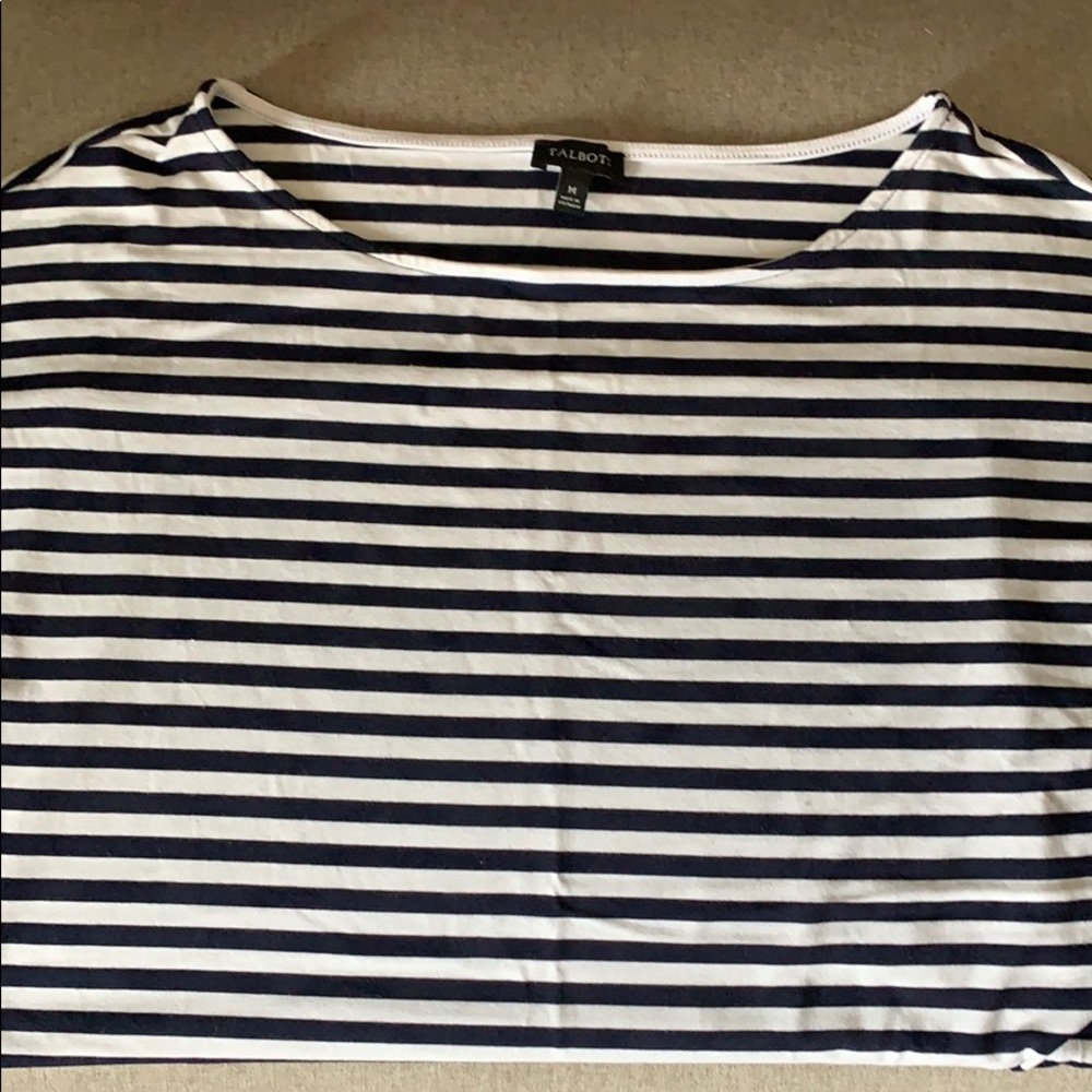Talbots tee top size M.